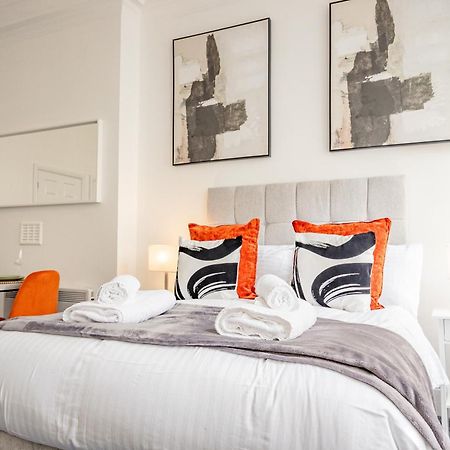 Guest Homes - The Station Studio Worcester Exteriér fotografie