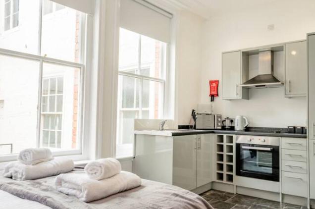 Guest Homes - The Station Studio Worcester Exteriér fotografie