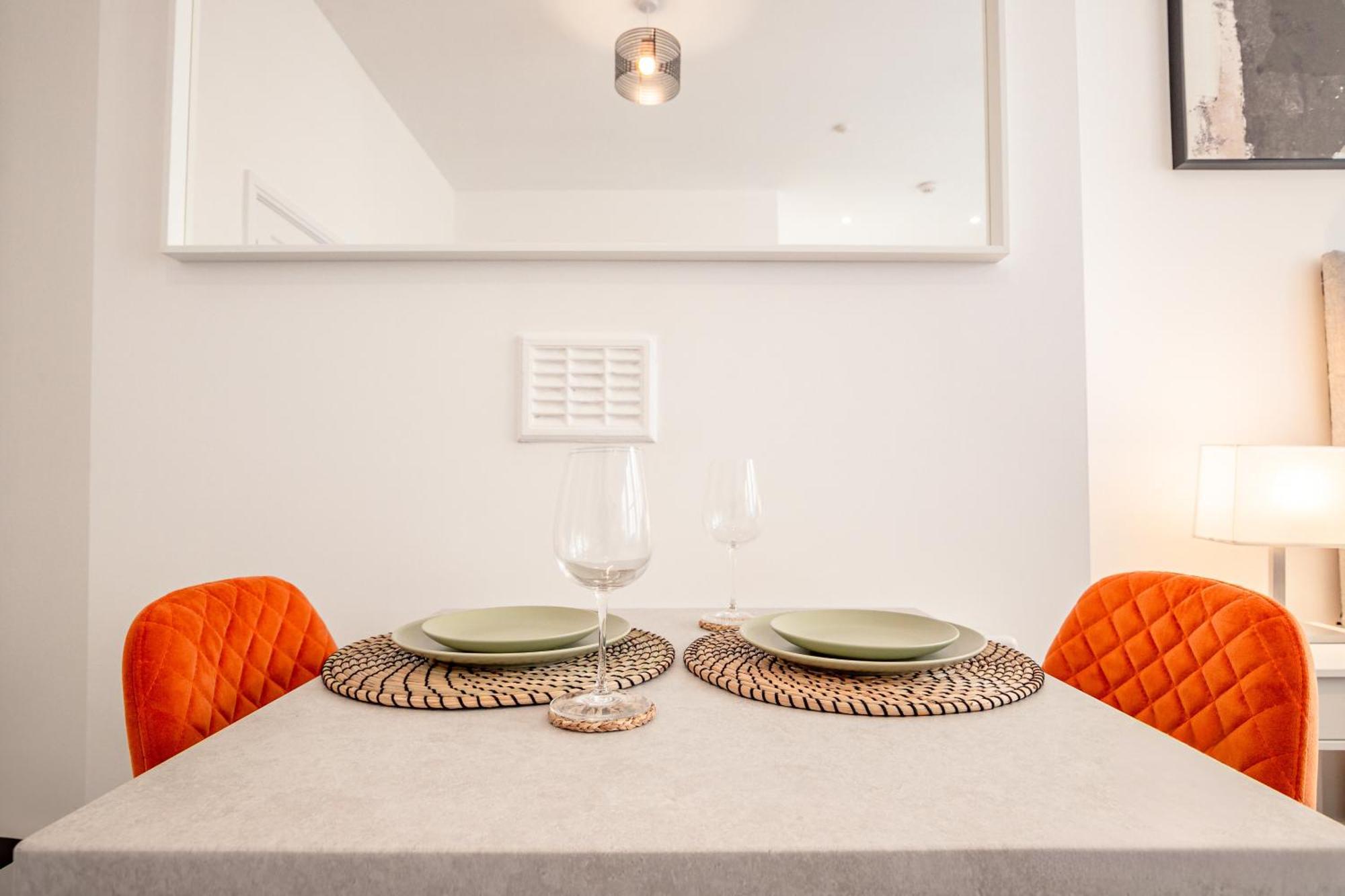 Guest Homes - The Station Studio Worcester Exteriér fotografie