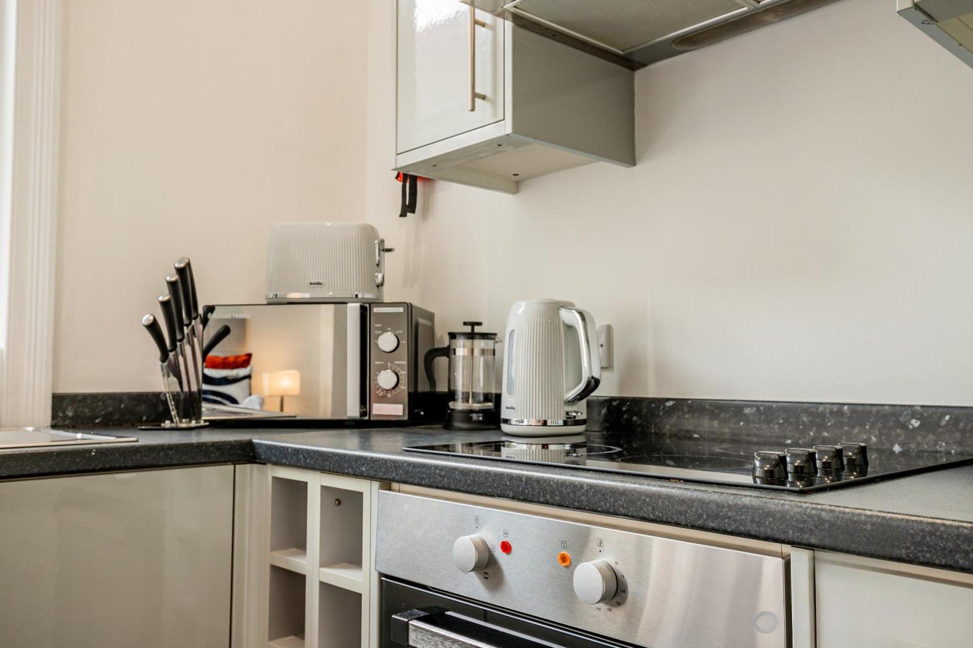 Guest Homes - The Station Studio Worcester Exteriér fotografie