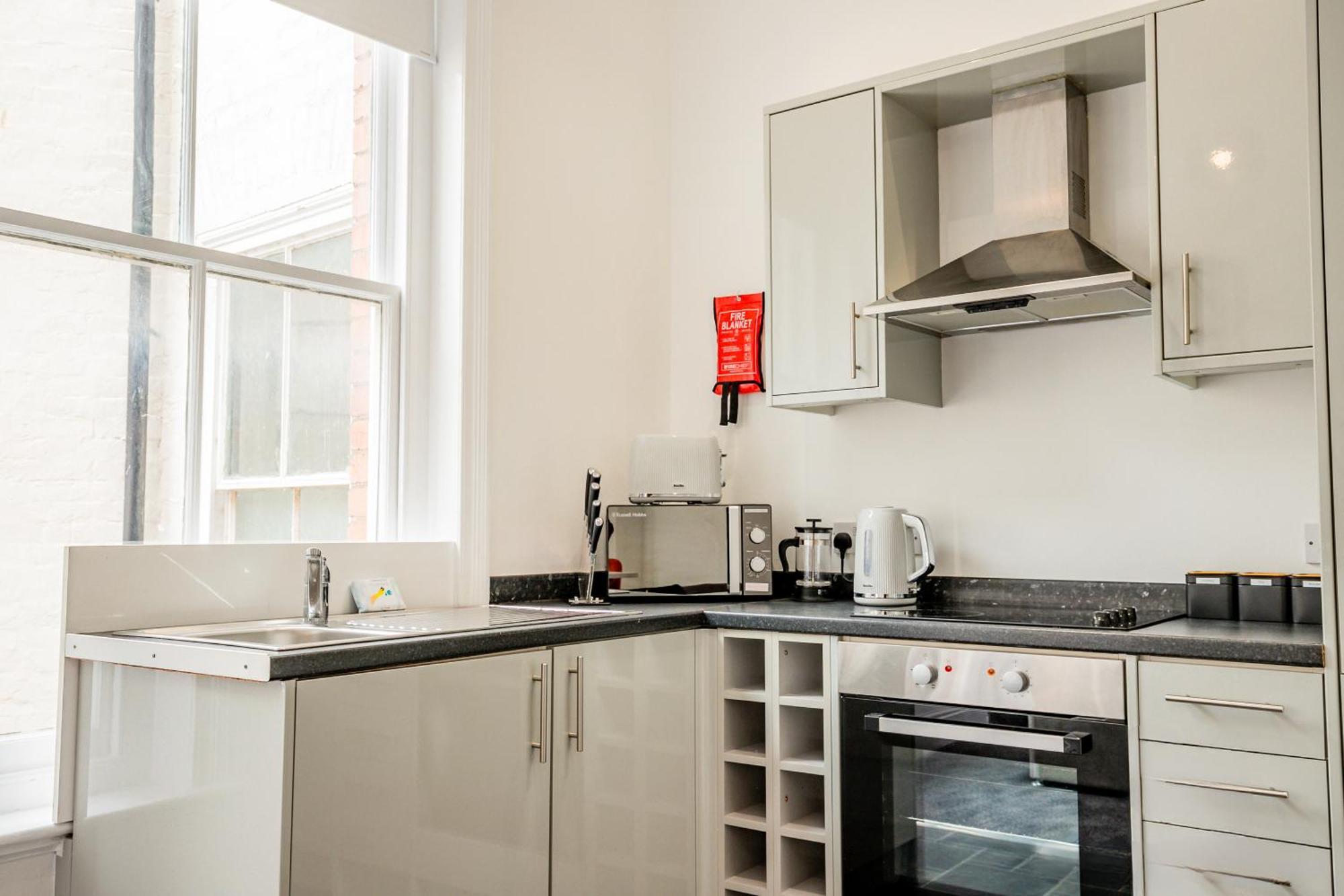 Guest Homes - The Station Studio Worcester Exteriér fotografie