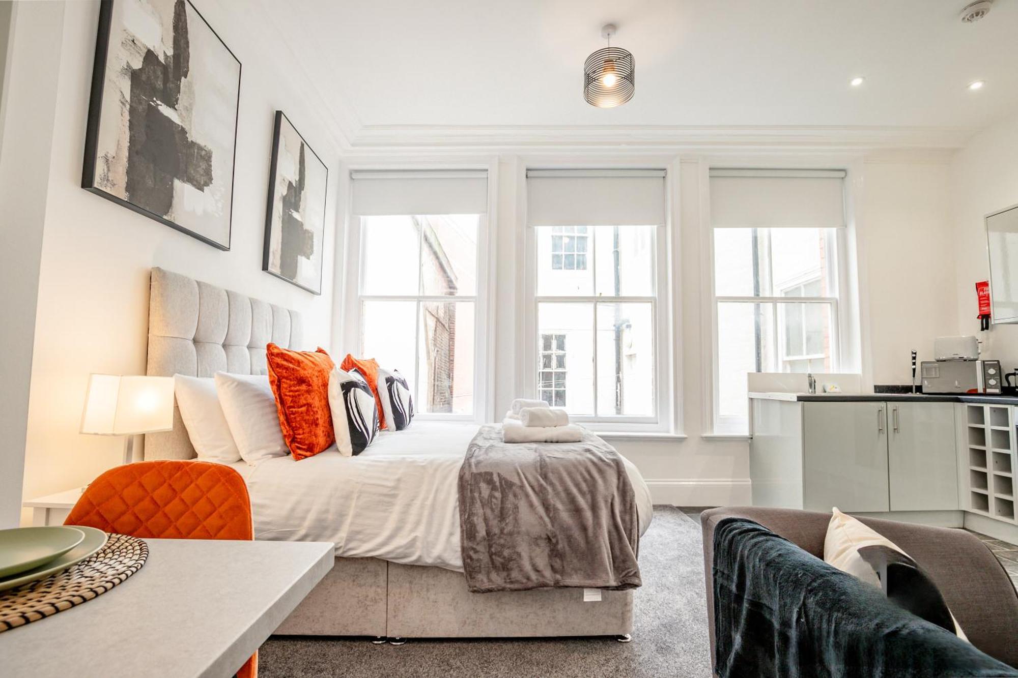 Guest Homes - The Station Studio Worcester Exteriér fotografie