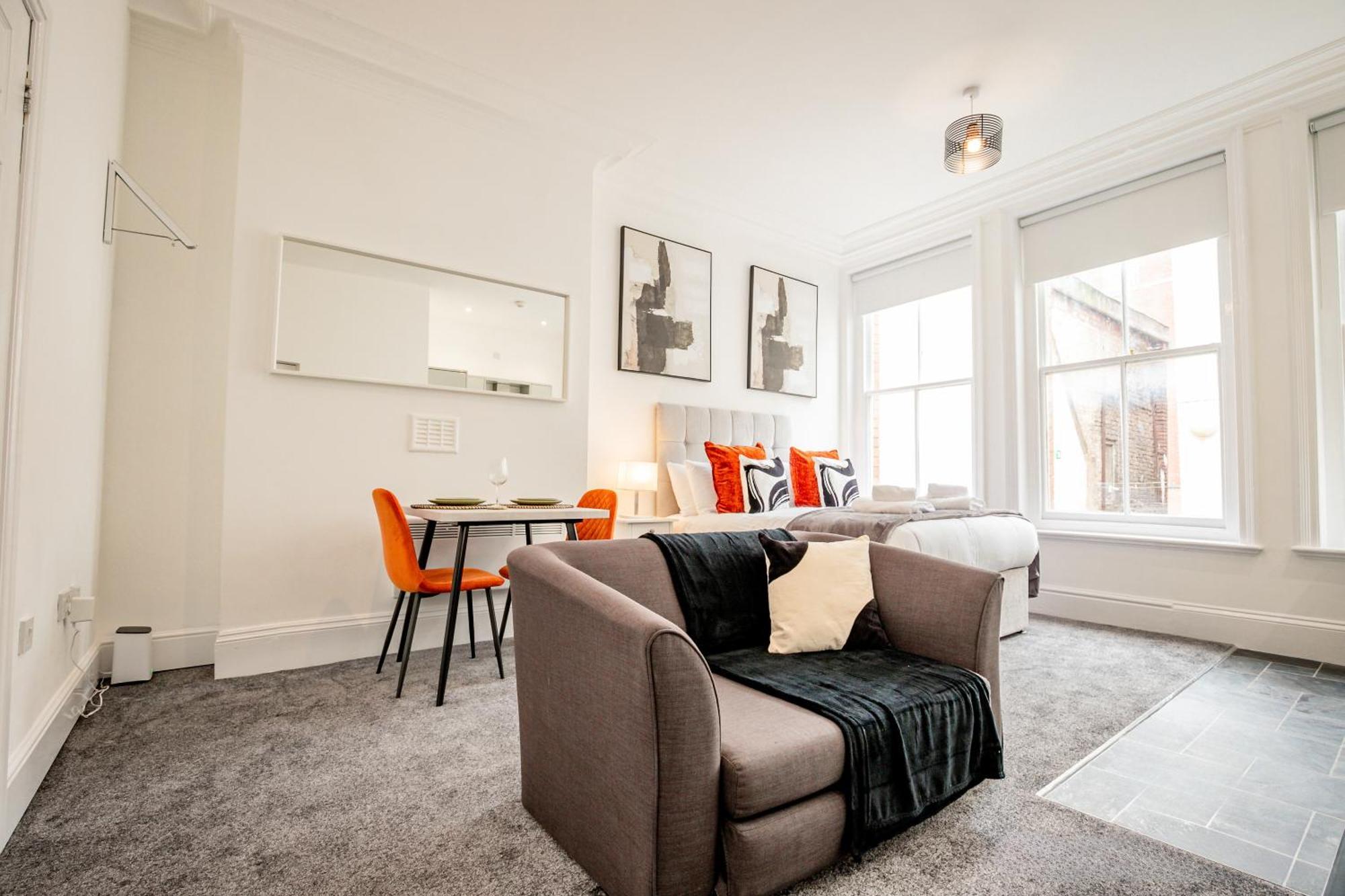 Guest Homes - The Station Studio Worcester Exteriér fotografie
