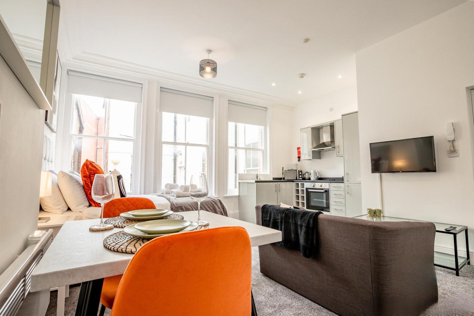 Guest Homes - The Station Studio Worcester Exteriér fotografie