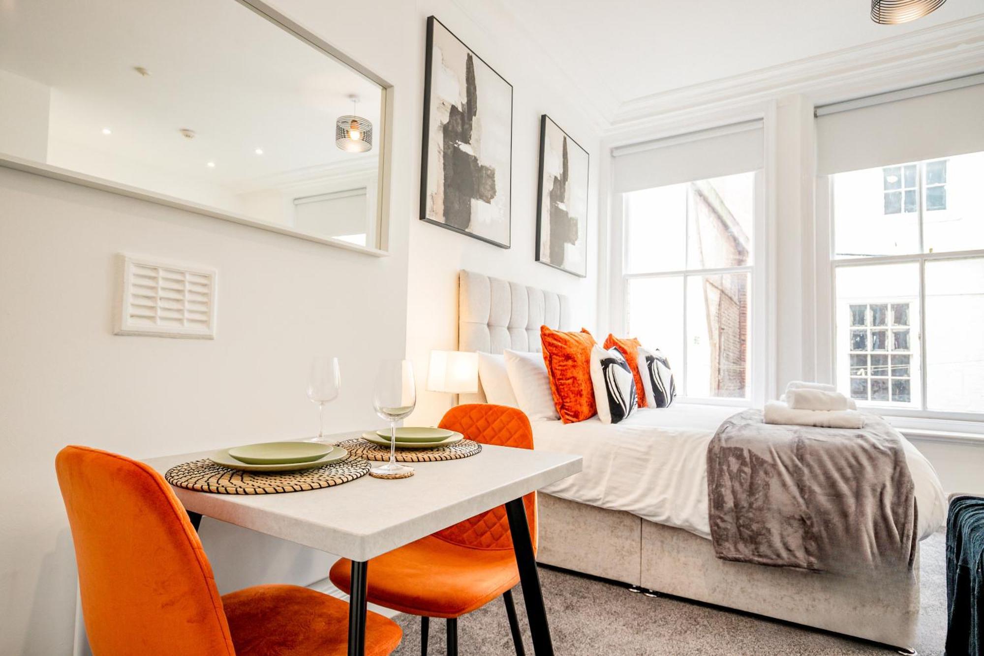 Guest Homes - The Station Studio Worcester Exteriér fotografie